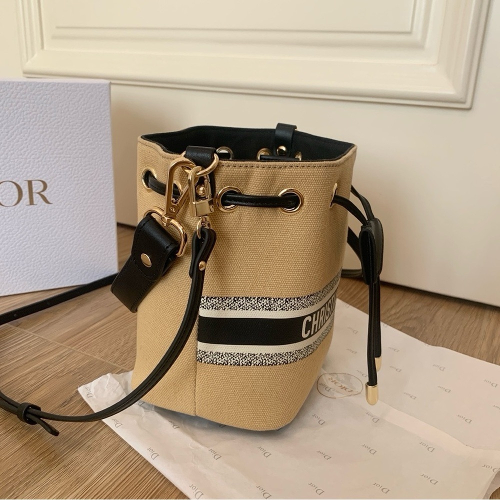 Christian Dior Beige Canvas Bucket Bag with Pearl Charm - Picture 6 of 11